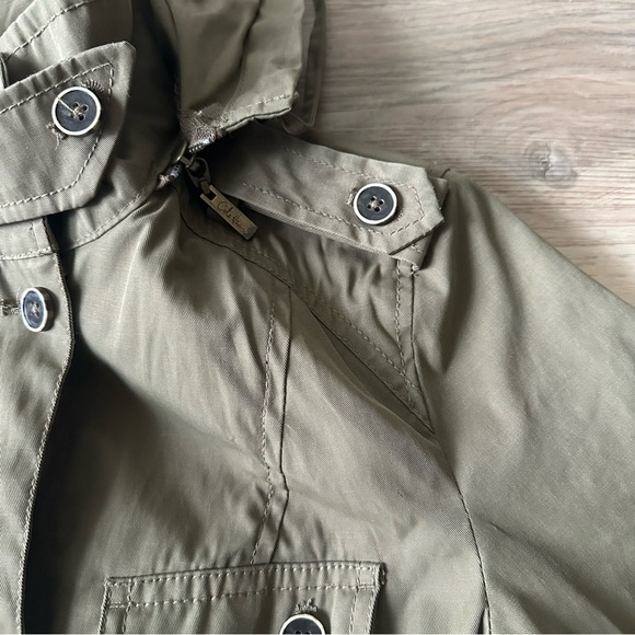 Cole Haan Women’s Olive green RainJacket with detachable Hood - Picture 8 of 13